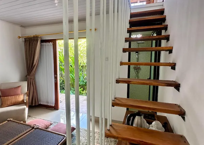 Guest house Puri Saren Anyar *
